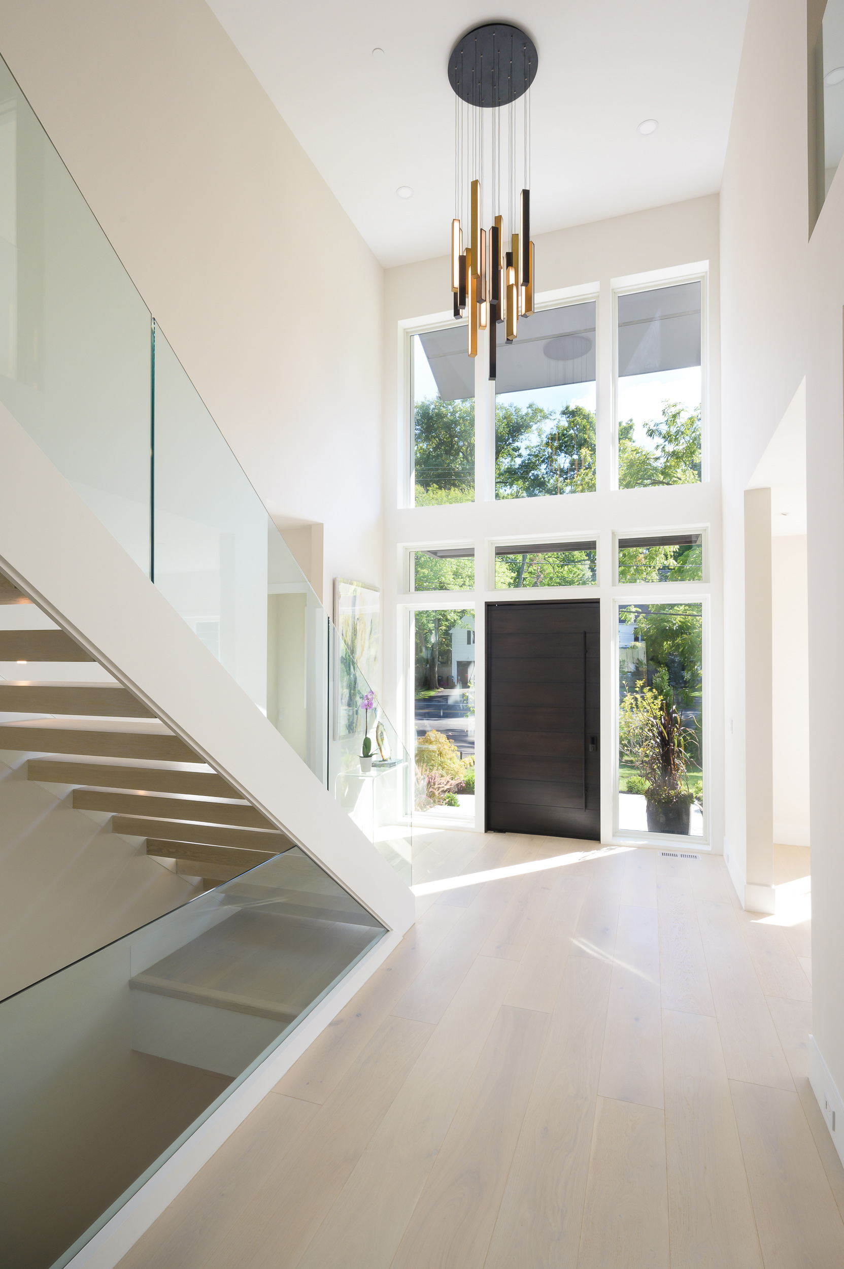 Vertical view of 100 Private Listing Lane